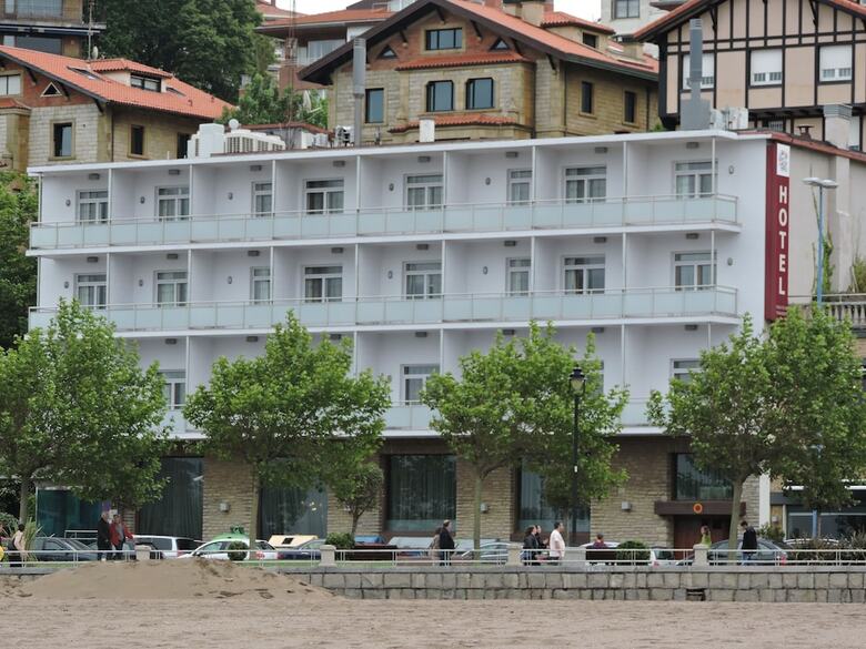 Hotel Petit Palace Tamarises