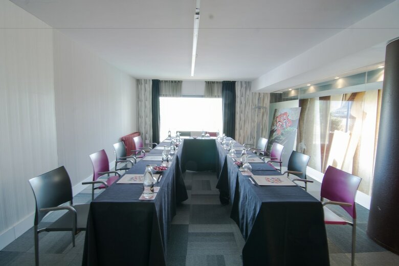 Hotel Petit Palace Tamarises