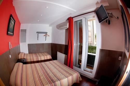 Be Ramblas Hostel