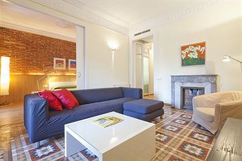 Fuster Apartments