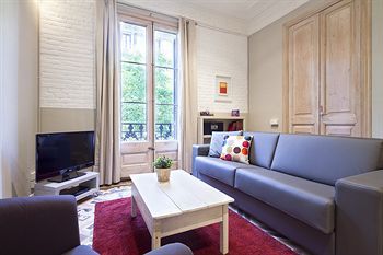 Fuster Apartments