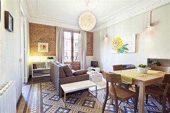 Fuster Apartments