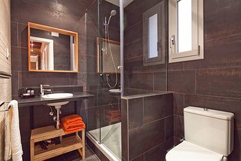 Fuster Apartments
