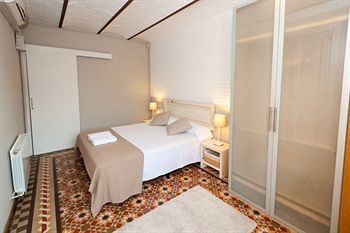 Fuster Apartments