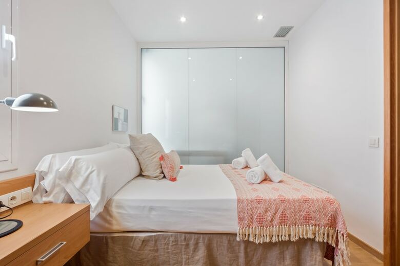 Fisa Rentals Gran Via Apartments