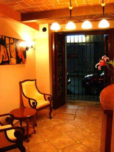 Hotel Marhialja Suites
