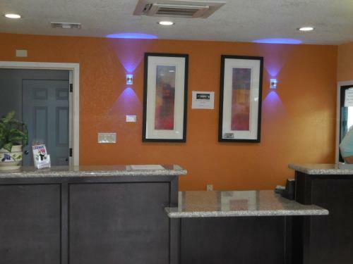 Motel Best Economy Inn & Suites