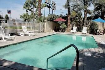 Motel 6 Bakersfield East