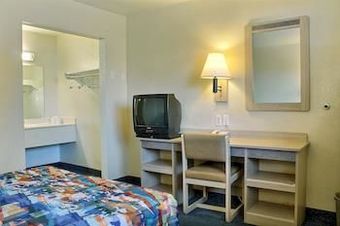 Motel 6 Bakersfield East