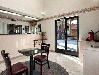 Motel Travelodge Banning