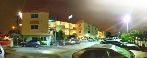 Motel Bellflower Travel Inn