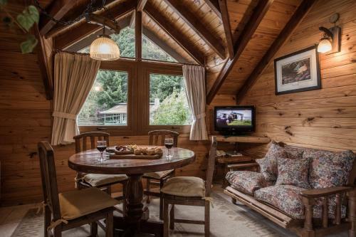 Lodge Caba�as Y Spa Antuen