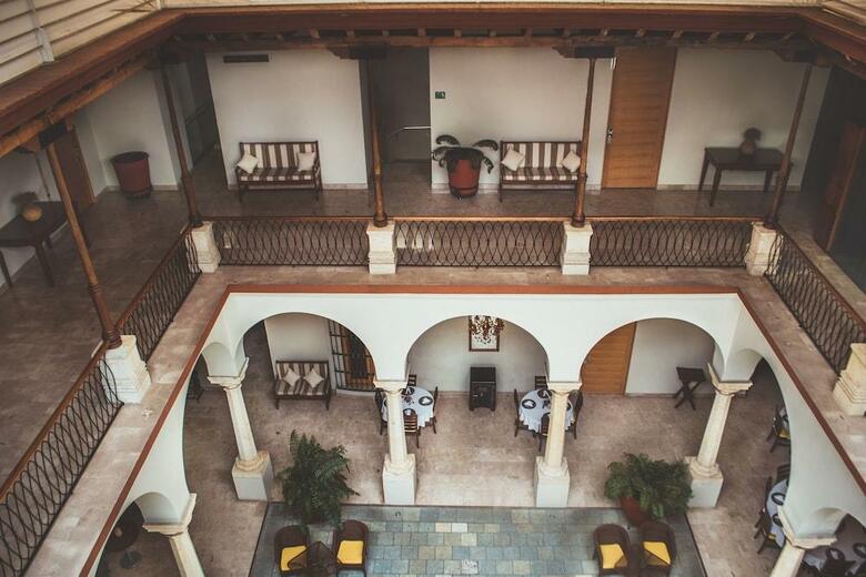 Hotel Parador De Alcal�