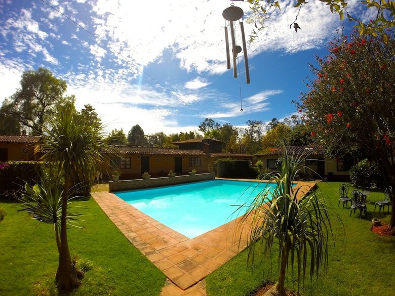 Villa Patzcuaro Garden Hotel & Rv Park