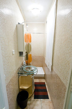 Serenity Gotic Hostel