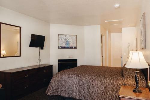 Hotel Vintage Lakeside Inn