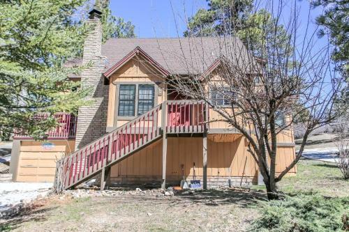 A Retreat For All Seasons By Big Bear Cool Cabins