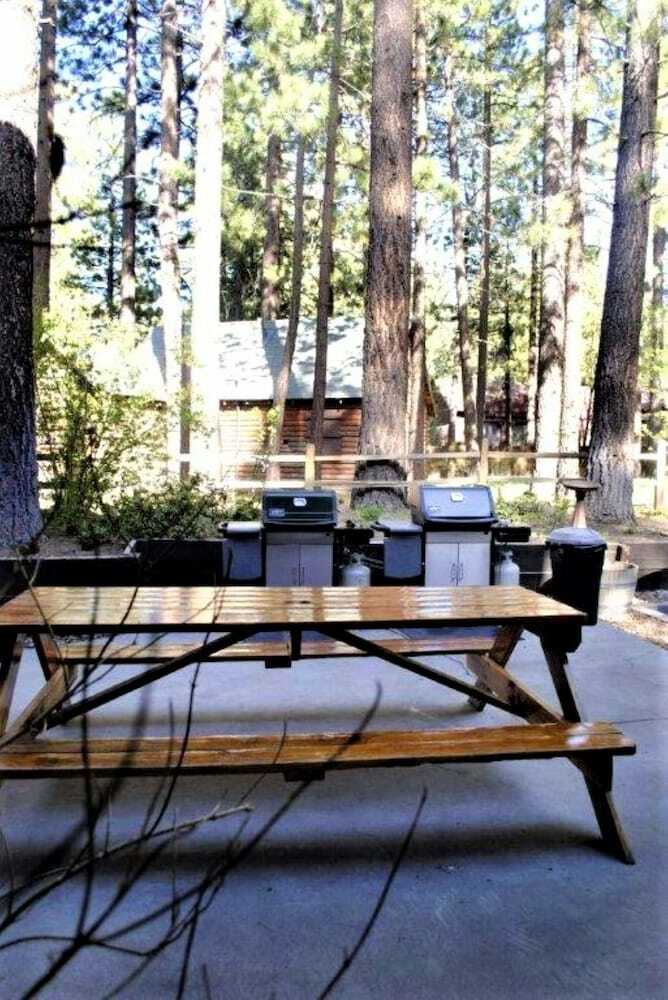 Hotel Snow Lake Lodge