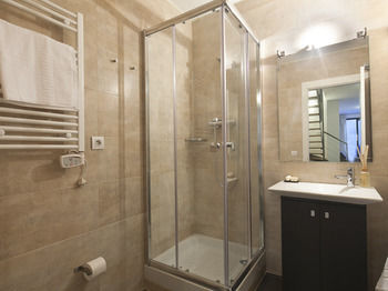 Gir80 Apartments