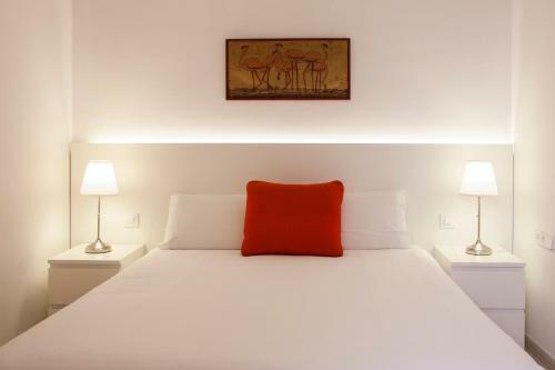 Ramblas Apartments