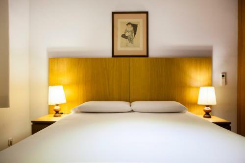 Ramblas Apartments