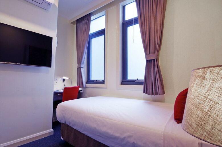 Hotel All Seasons Kingsgate