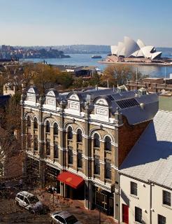 Hotel Harbour Rocks