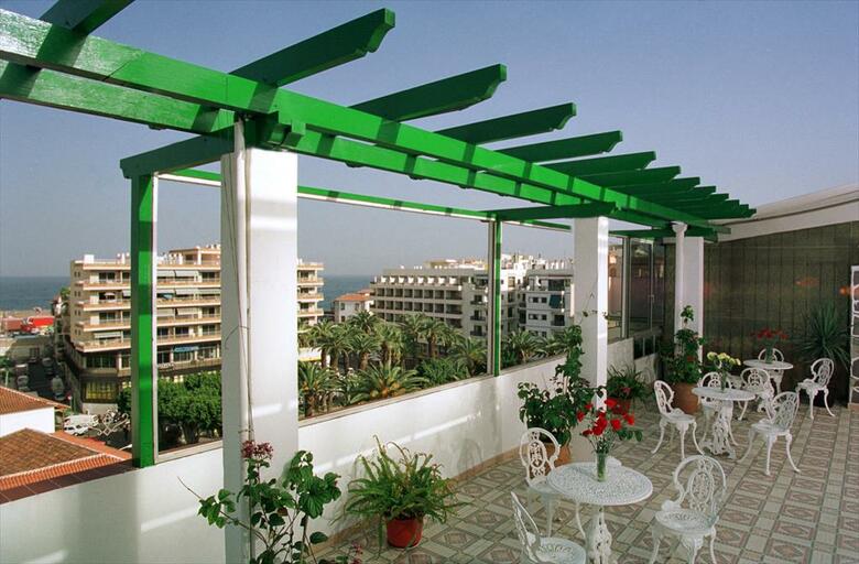 Apartamentos Tropical