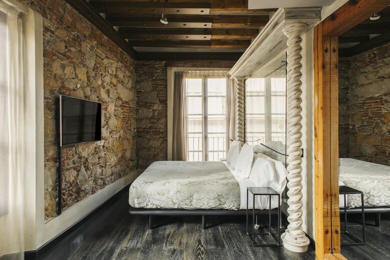 Arai Aparthotel
