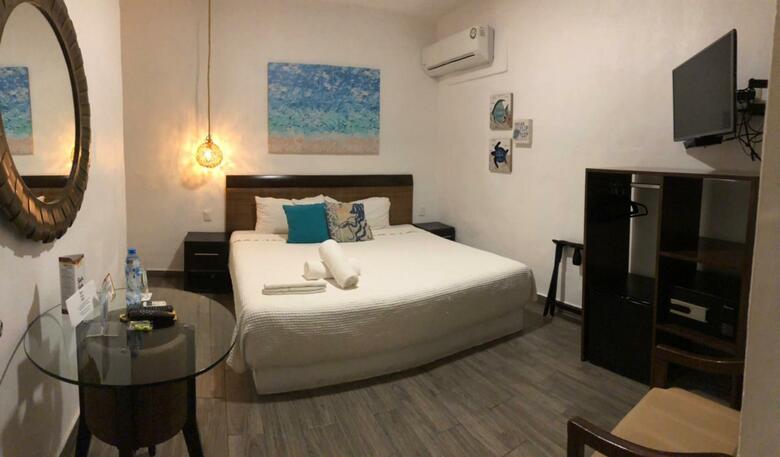 Siesta Fiesta Hotel