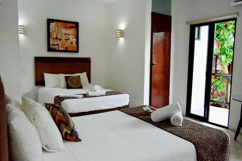Siesta Fiesta Hotel