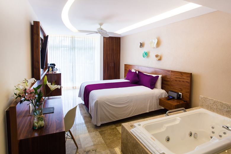 Artisan The Handmade Hotel Collection