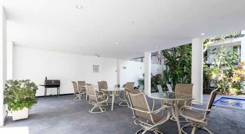 Apartamento Dangelos Luxury Condos