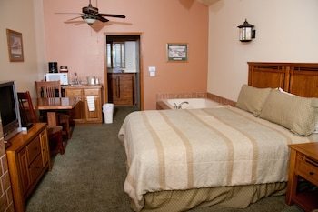 Hotel Robinhood Resort