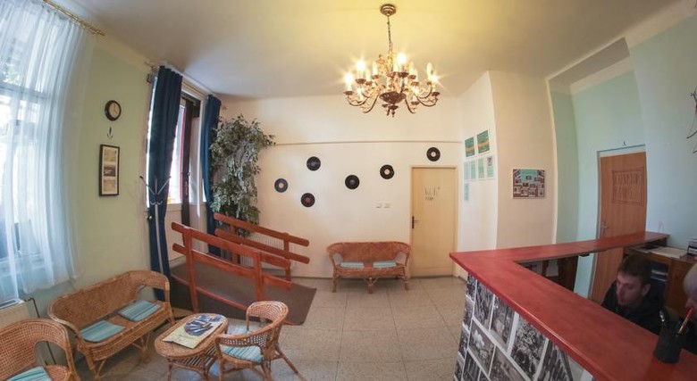 Hostel Dakura