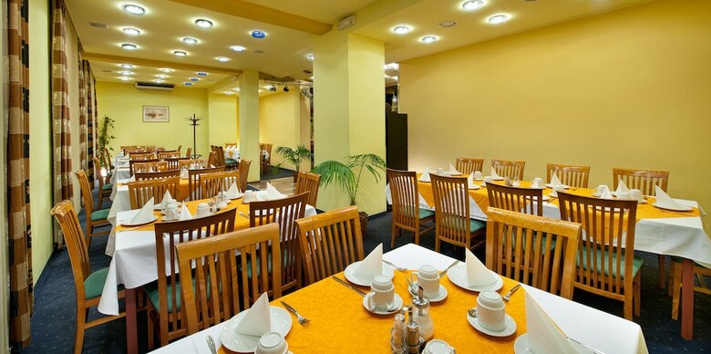 Hotel Henrietta