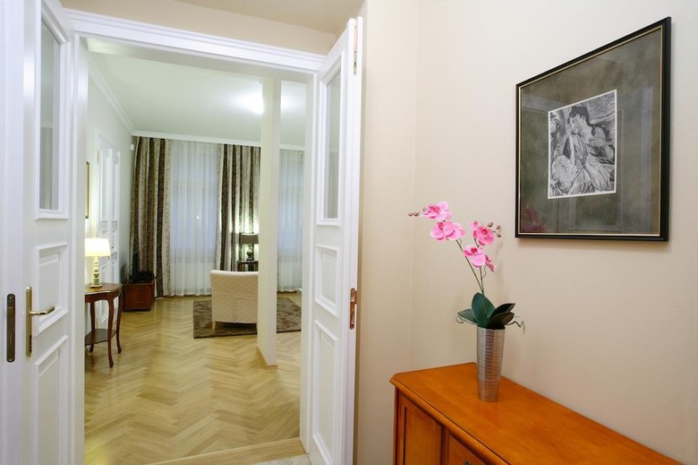 Aparthotel Hunger Wall Residence