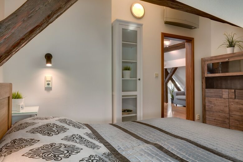 Selinor Old Town Apartments