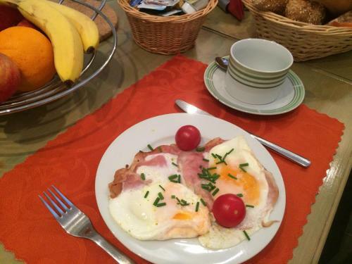 Hostal Pension Apartment Granit