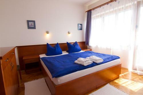 Hostal Pension Apartment Granit