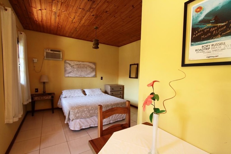 Hostal Pousada Mares Do Santinho