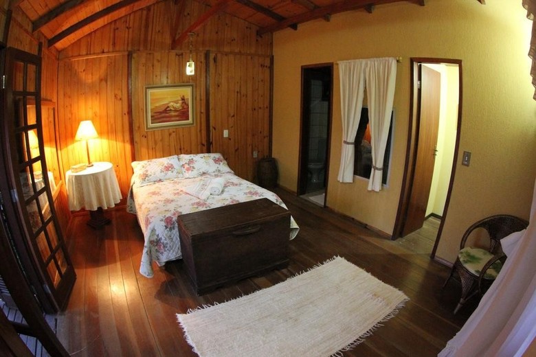 Hostal Pousada Mares Do Santinho