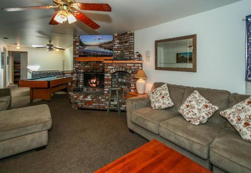 Alpine Escape By Big Bear Cool Cabins
