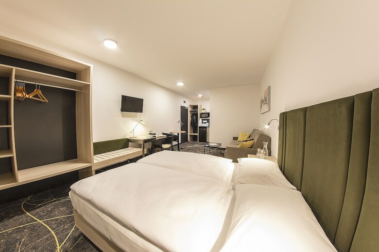Valcha Apartments