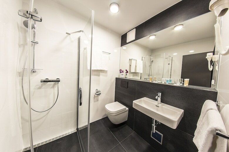 Valcha Apartments