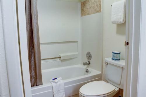 Motel 6-bishop, Ca