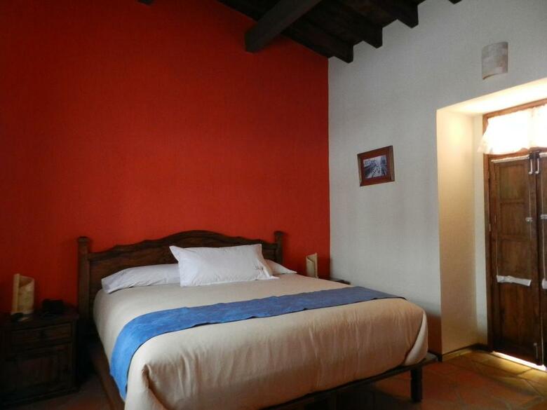 Al Otro Lado Del Rio Hotel