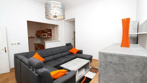 Taurus 2 Apartment