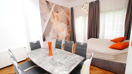 Taurus 2 Apartment