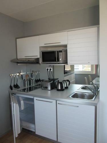 Golden Family Apartments